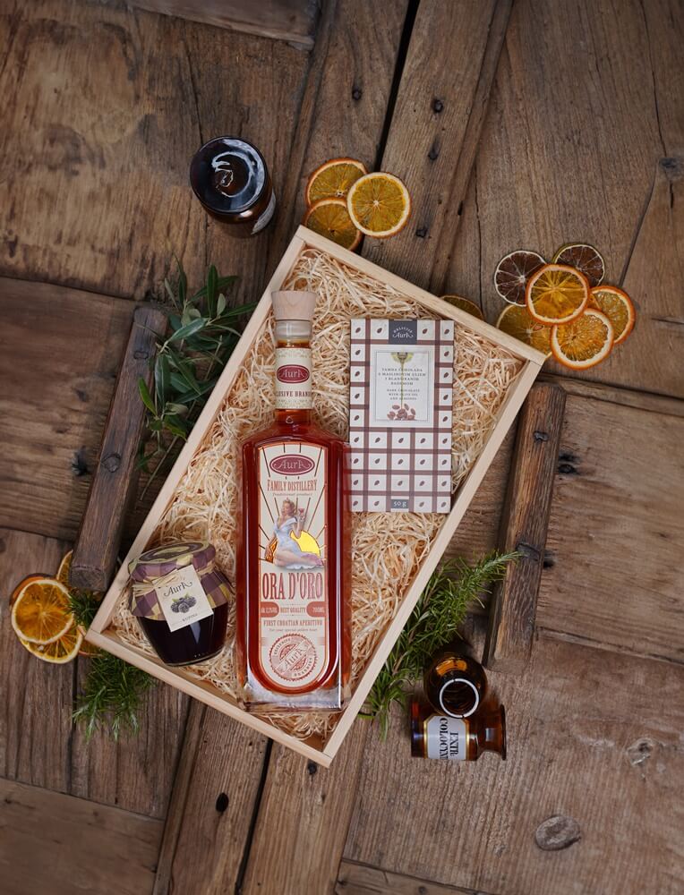 Paccheto regalo 25  - Aura