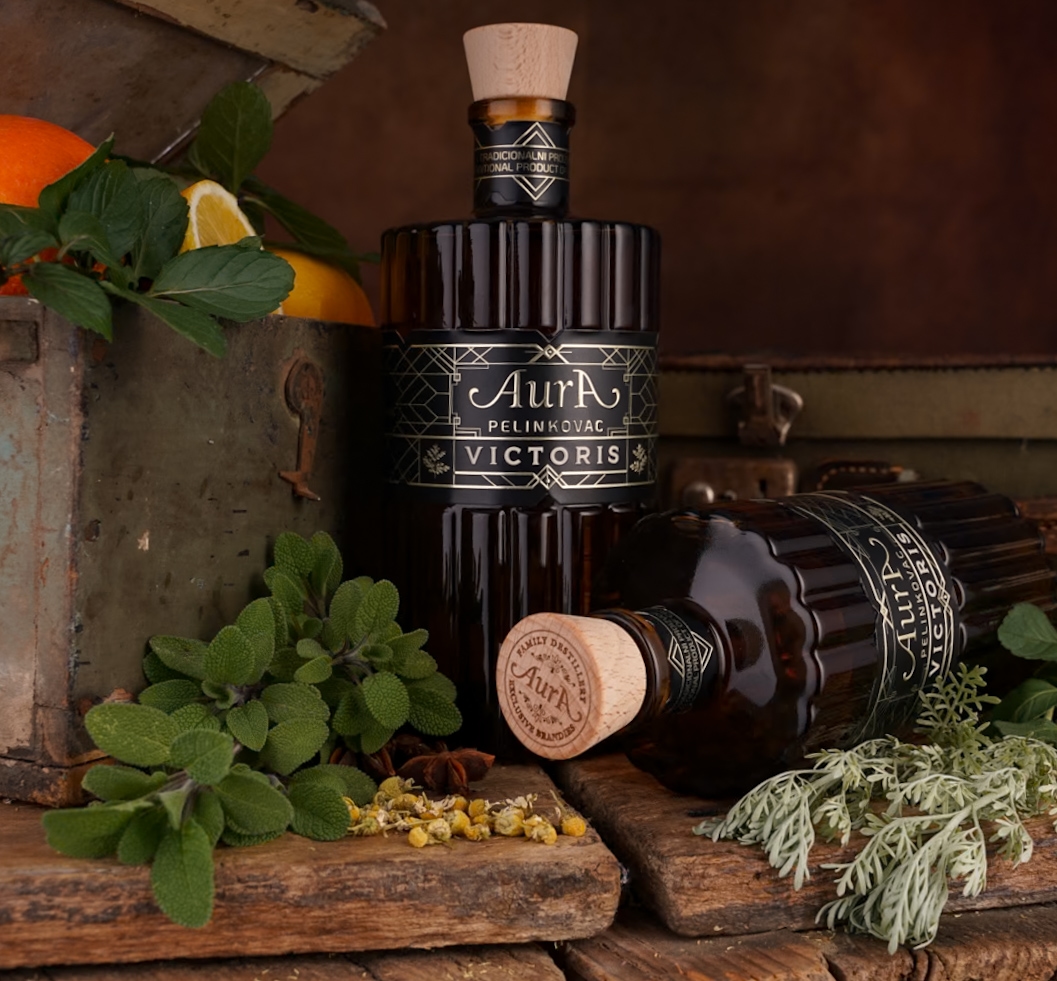 Premium Pelinkovac Victoris 0,7l  - Aura